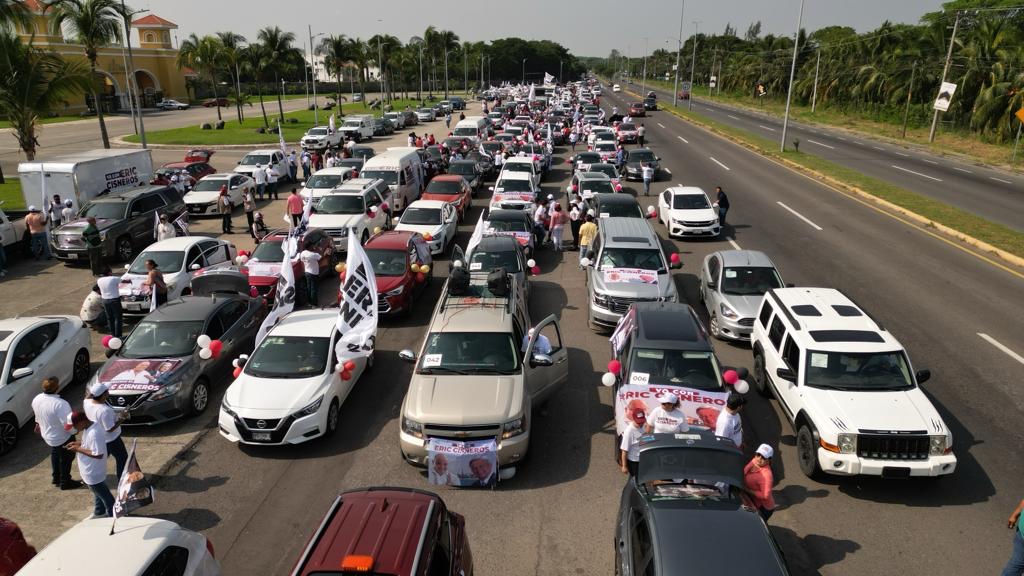 Caravana de la Victoria acompa a a Eric Cisneros en la conurbaci n